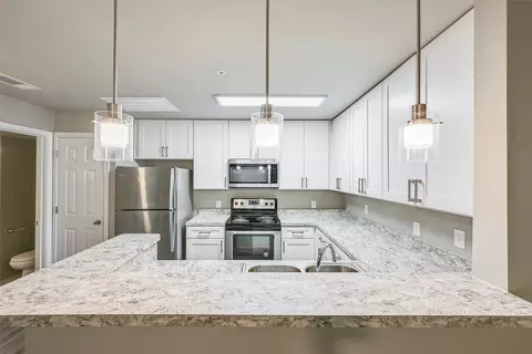 6108 Abrams Rd #512, Dallas, TX 75231