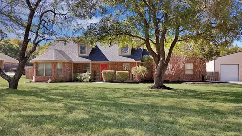 133 Miramar Cir, Weatherford, TX 76085