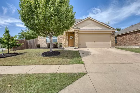 1014 Platinum Dr, Princeton, TX 75407