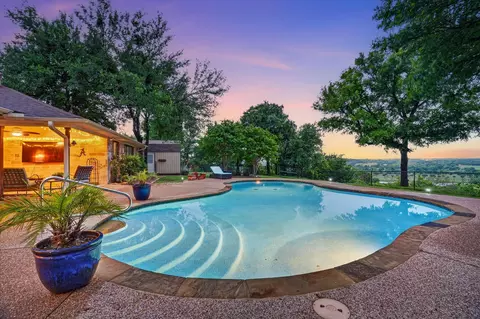 85 Crown Rd, Willow Park, TX 76087