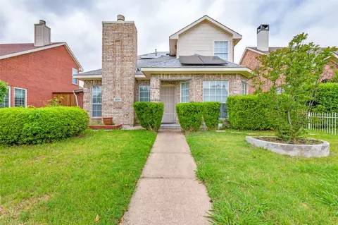 2839 Meadow Way Ln, Dallas, TX 75228