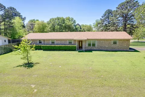 100 Madison Dr, Longview, TX 75603