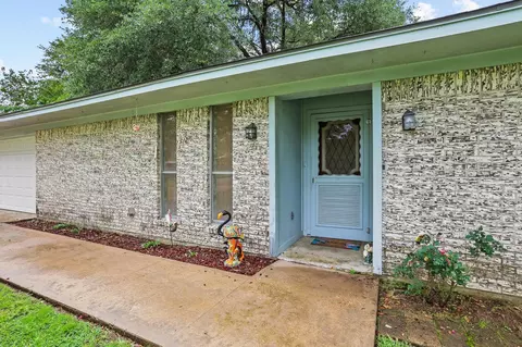 212 Lou St, Sulphur Springs, TX 75482