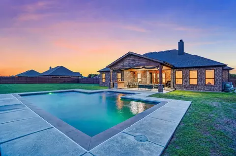 10917 Chriswood Dr, Crowley, TX 76036