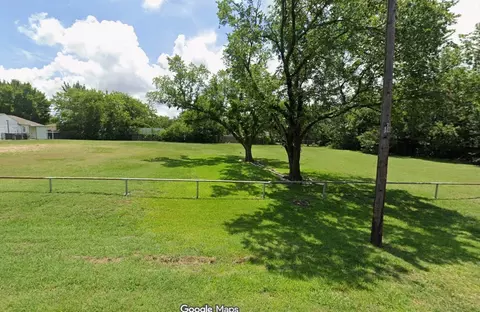 2058 Ben Hur St, Dallas, TX 75253