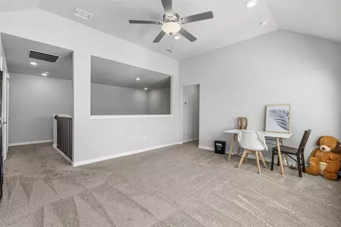 Entry Way - 2204 Christopher Ln, Euless, TX 76040 photo 6 of 7