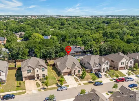 View/Area - 2204 Christopher Ln, Euless, TX 76040 photo 2 of 9
