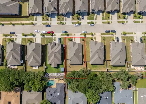 View/Area - 2204 Christopher Ln, Euless, TX 76040 photo 8 of 9