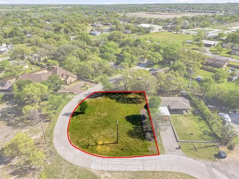 4236 Karen Ln, Lake Worth, TX 76135