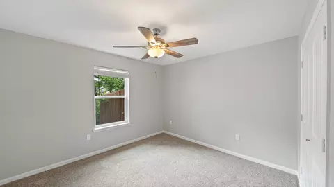 Bedroom - 207 E Mccoulskey St, Terrell, TX 75160 photo 2 of 4