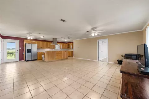 Living - 216 Monument Trl, Lorena, TX 76655 photo 1 of 2