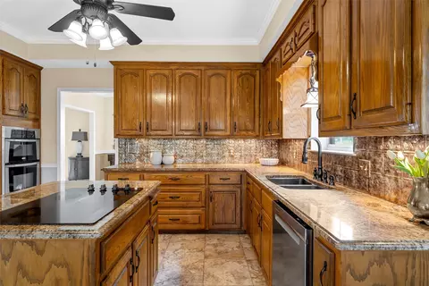 Kitchen - 743 Stillwater Rd, Waco, TX 76708 photo 2 of 3