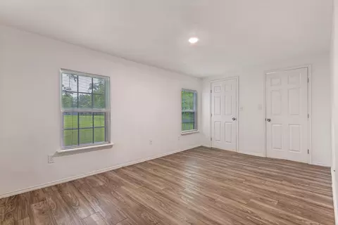 Bedroom - 1010 E College St, Terrell, TX 75160 photo 1 of 2