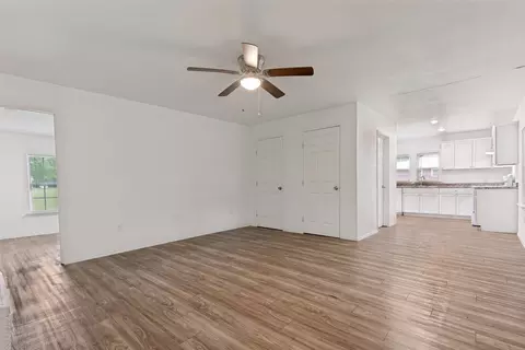 Living - 1010 E College St, Terrell, TX 75160 photo 1 of 4