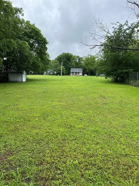 Other - 1010 E College St, Terrell, TX 75160 photo 2 of 9