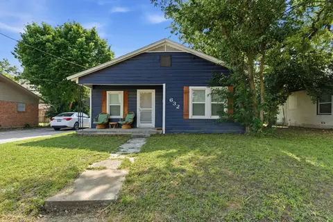 632 N Ollie St, Stephenville, TX 76401