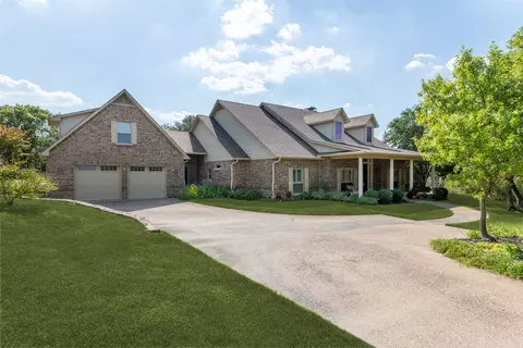 138 Bluff Creek Rd, Weatherford, TX 76087