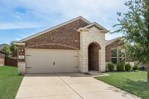 909 Peach Tree Ln, Anna, TX 75409