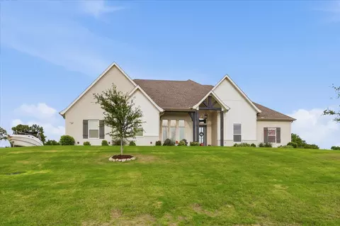 200 Finney Dr, Weatherford, TX 76085
