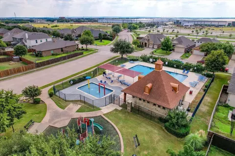 1312 Amazon Dr, Justin, TX 76247