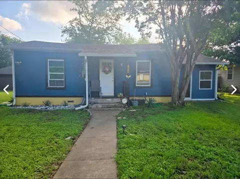 203 Stroud St, Cleburne, TX 76033