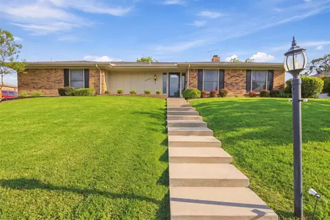 4455 Chedlea Ave, Fort Worth, TX 76133