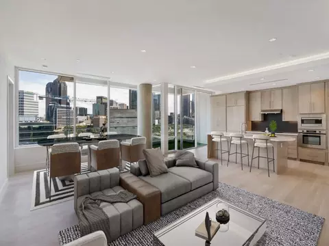 2408 Victory Park Ln #1036, Dallas, TX 75219