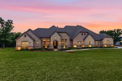 6674 Belle Cote Cir, Argyle, TX 76226
