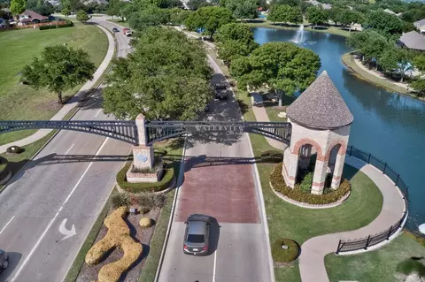 8613 Russell Dr, Rowlett, TX 75089