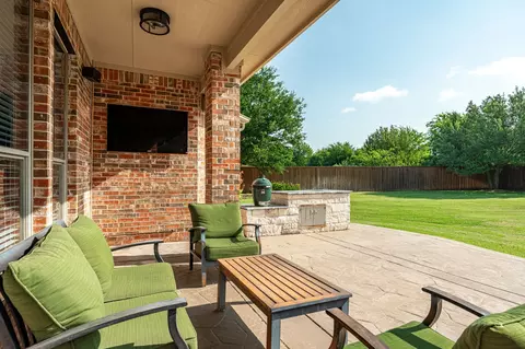 Exterior - 703 Mockingbird Dr, Murphy, TX 75094 photo 5 of 9
