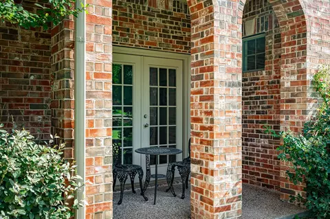 Exterior - 703 Mockingbird Dr, Murphy, TX 75094 photo 4 of 9