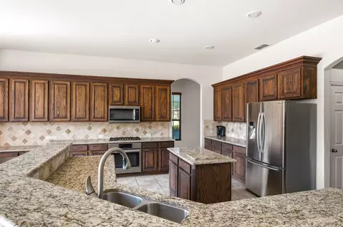 Kitchen - 703 Mockingbird Dr, Murphy, TX 75094 photo 1 of 4