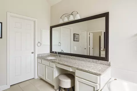 Bath - 703 Mockingbird Dr, Murphy, TX 75094 photo 3 of 3