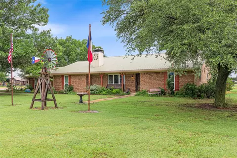 3472 Masch Branch Rd, Denton, TX 76207