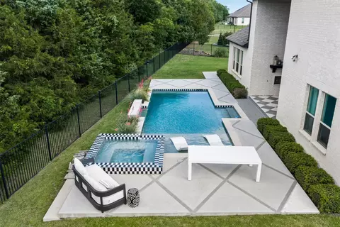 2516 Pampas Ct, Heath, TX 75126