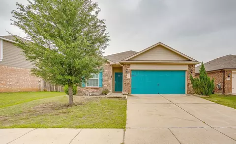136 Kennedy Dr, Venus, TX 76084