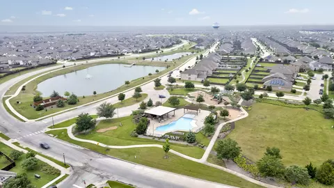 2504 Lakeside Dr, Aubrey, TX 76227
