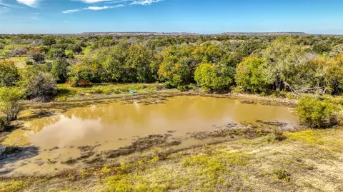 2975 N Fm 1702, Hamilton, TX 76531