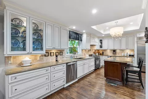 1432 Sylvan Ave, Dallas, TX 75208