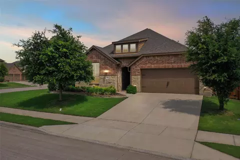 9632 Pickwick Trl, Fort Worth, TX 76131