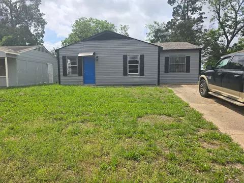 3517 Pleasant Dr, Shreveport, LA 71109