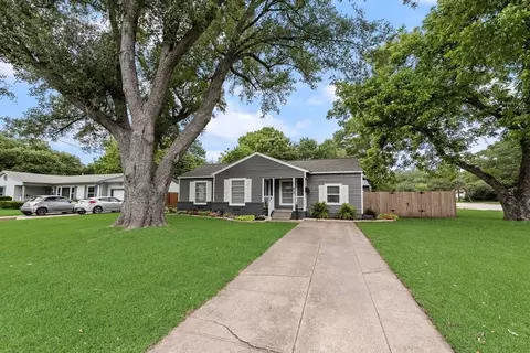 Exterior - 313 Grace Ln, Terrell, TX 75160 photo 5 of 6