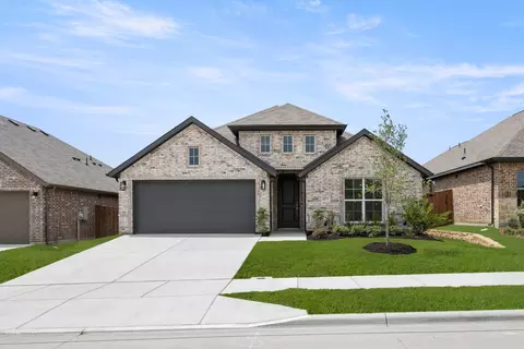 4553 Lyre Leaf Dr, Crowley, TX 76036