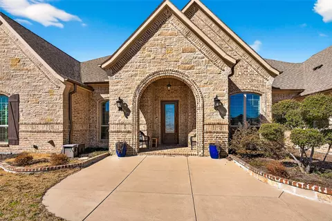 12099 Briargrove Ln, Talty, TX 75126