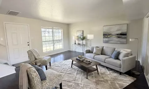 5618 Marina Dr #32, Garland, TX 75043