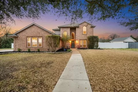 245 Bent Creek Dr, Waxahachie, TX 75165