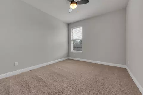 Bedroom - 1428 Mesa Crest Dr, Haslet, TX 76052 photo 4 of 5