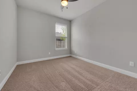 Bedroom - 1428 Mesa Crest Dr, Haslet, TX 76052 photo 5 of 5