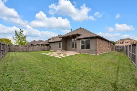 Exterior - 1428 Mesa Crest Dr, Haslet, TX 76052 photo 5 of 7