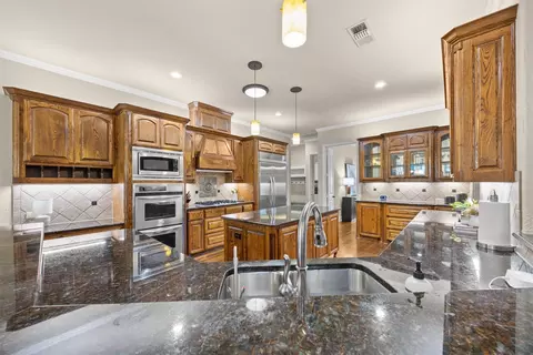 Kitchen - 1741 Silverleaf Ct, Prosper, TX 75078 photo 2 of 3